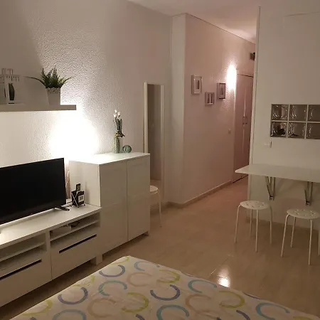 Precioso Apartamento Con Balcon * Torremolinos